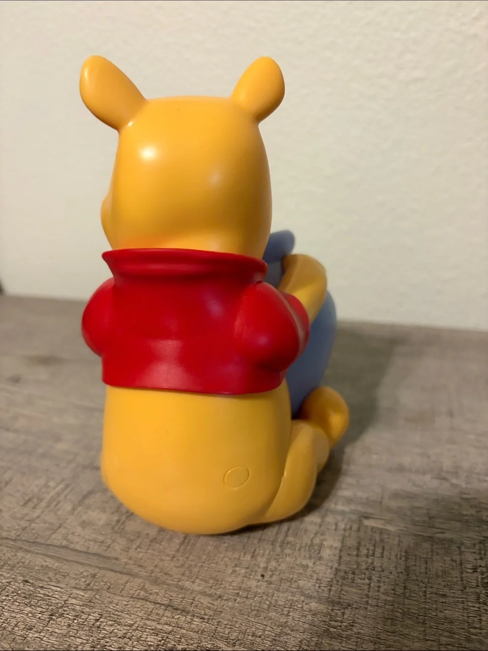 Yellow Winnie the Pooh Figure with glowing 'Hunny' Pot - Kids Toy